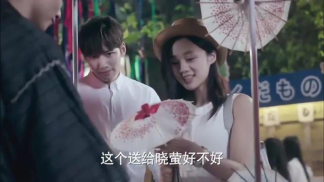 上海影协选举产生新一届理事会，郑大圣当选主席